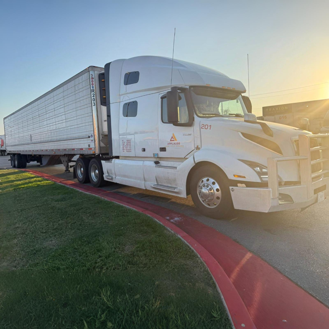 Applause Logistics Culture